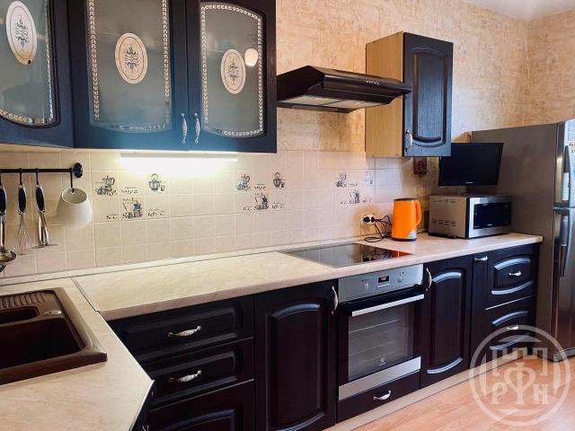 Пушкин г., Галицкая ул., д 8