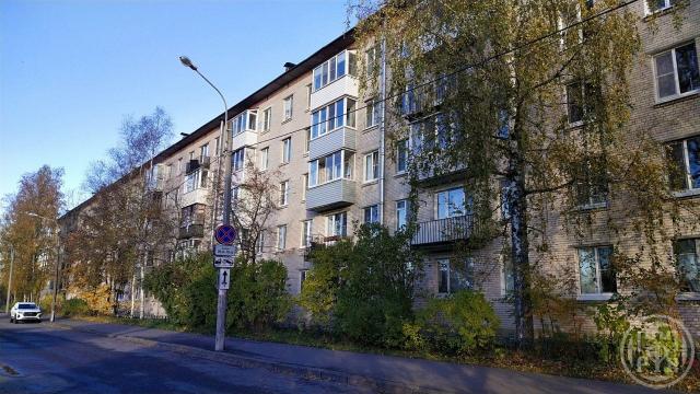 Петергоф г., Жарновецкого ул., д 2