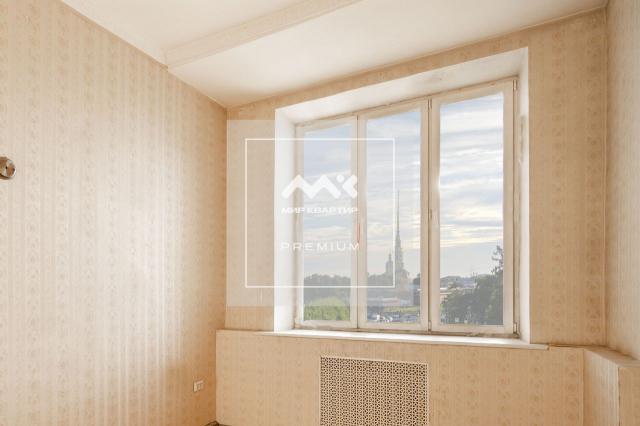 Троицкая пл., 5