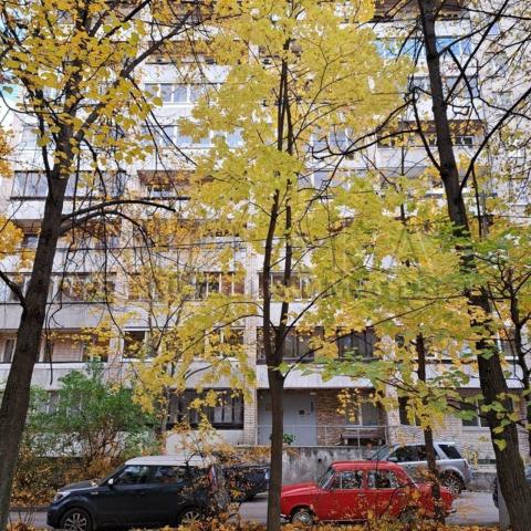 пр-кт. Космонавтов, 32