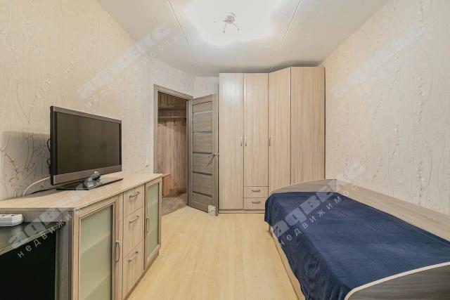 Металлистов пр., 10