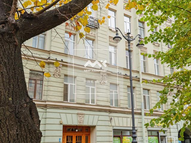 Декабристов ул., 62-64