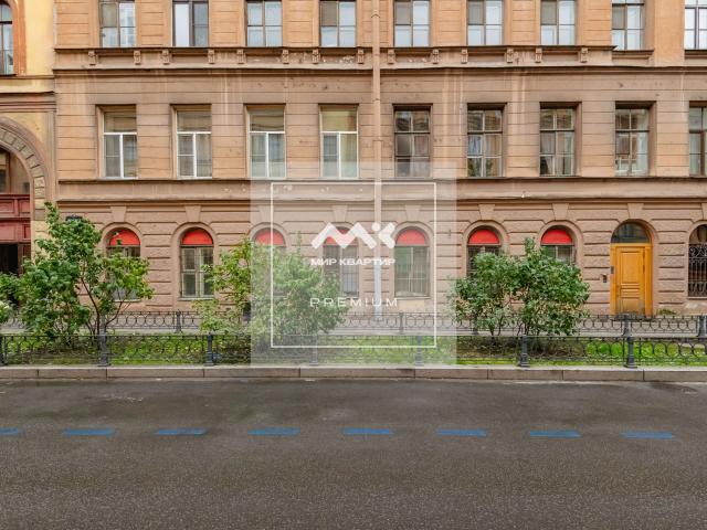 Моховая ул., 22