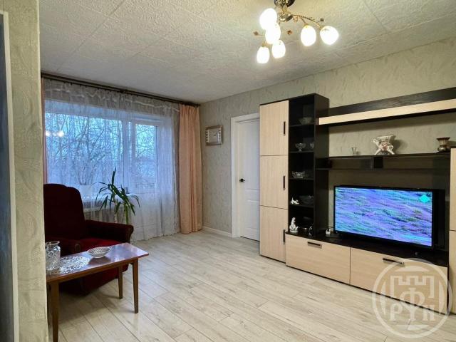 Луга г., Кирова просп., д 48