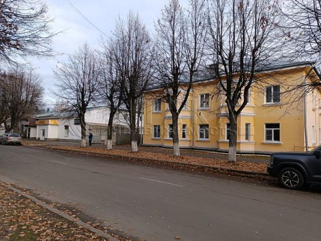 г. Лодейное Поле, пр-кт. Урицкого, 5