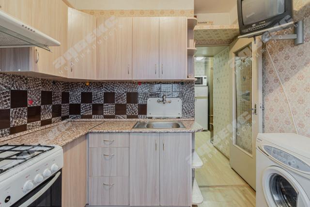 Черкасова ул., 8к4