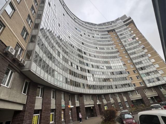 Славы пр., 52к1