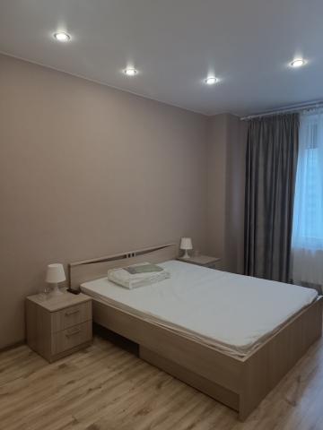 Парашютная улица, 52