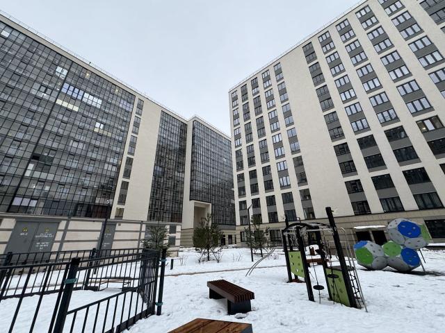 Арцеуловская аллея, 9