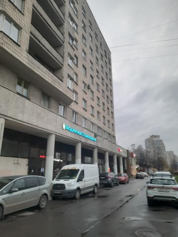 Славы проспект, 49/49