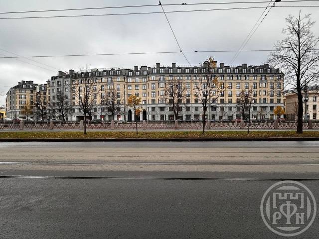 Реки Карповки наб., д 31