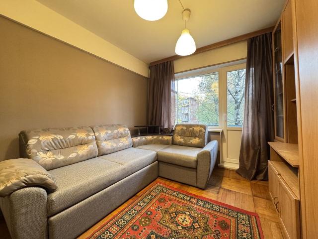 Гранитная ул., 48