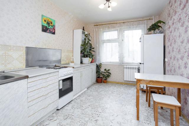 Авиаконструкторов пр., 42