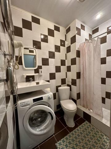 11-я Линия, 46