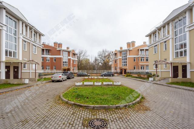 Госпитальная ул., 20