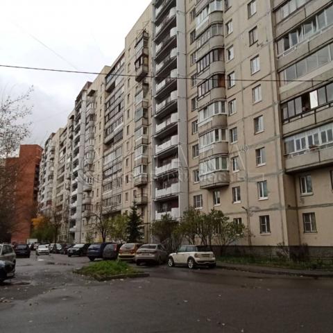 ул. Дмитрия Устинова, 4к1