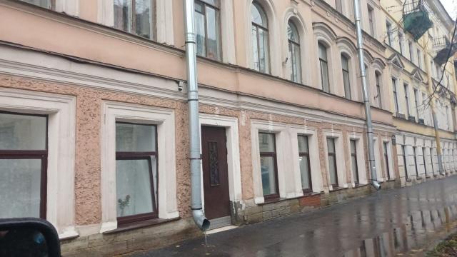 Макаренко пер., 3