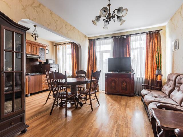 Ропшинская ул., 11 лит.А