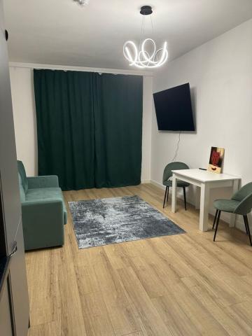 Дыбенко ул., 3