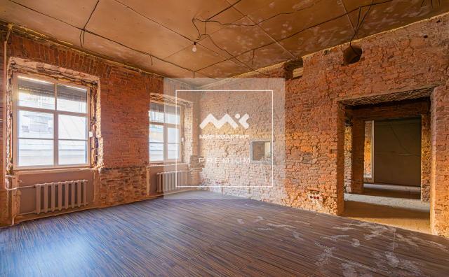 Большая Конюшенная ул., 10