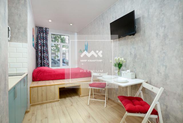 Мытнинская ул., 11