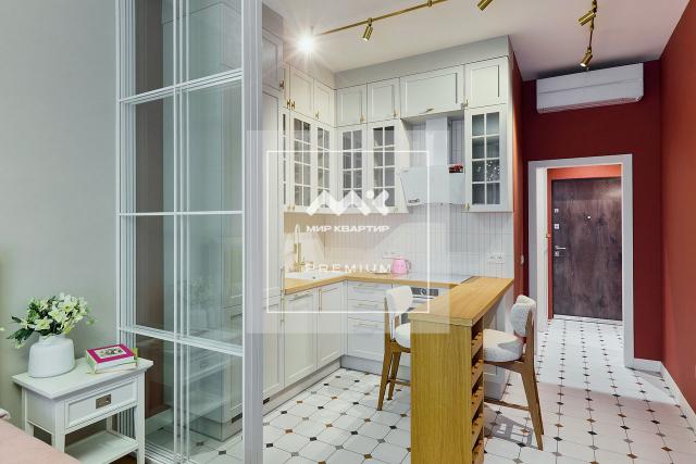 Александра Матросова ул., 3