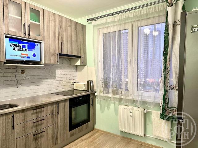 Чарушинская ул., д 22