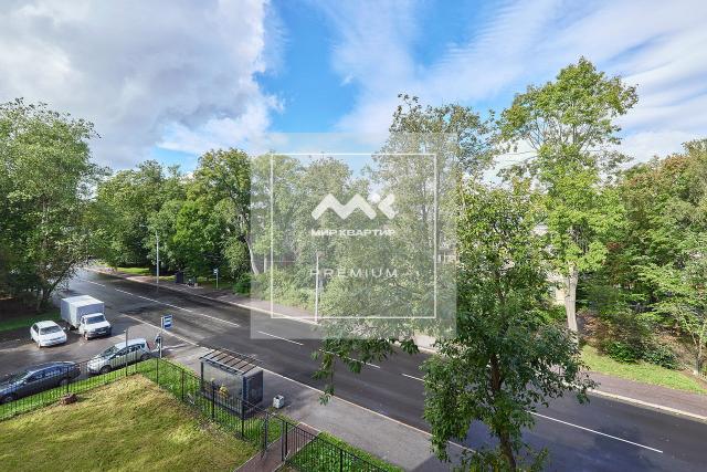 Пушкин г., Захаржевская ул., 14