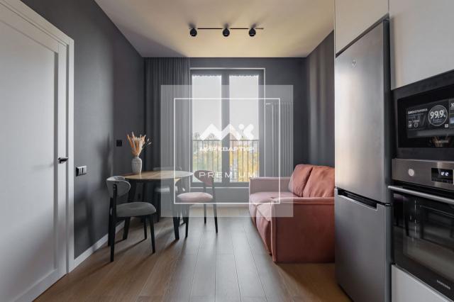 Шаумяна проспект, 14