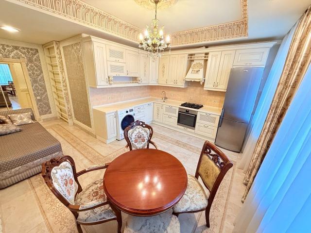 Полтавская ул., 12