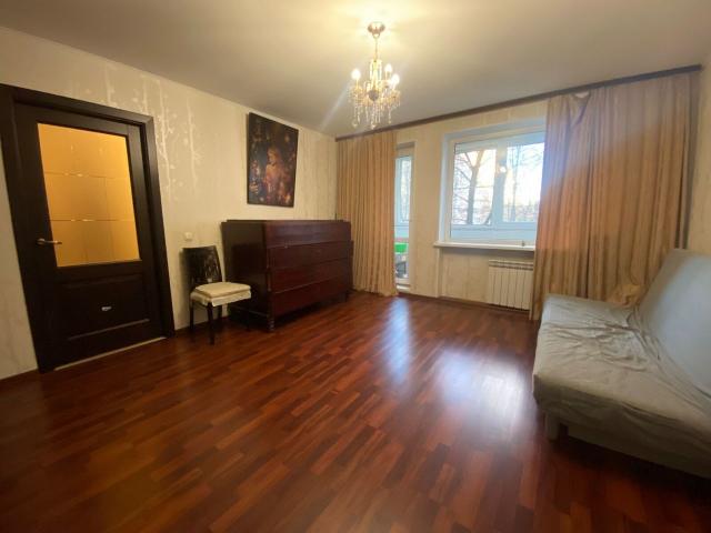 Уточкина ул., 5