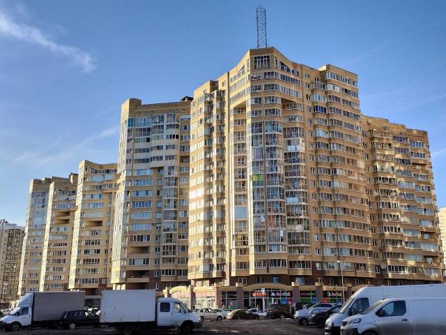 Ленинский пр., 82