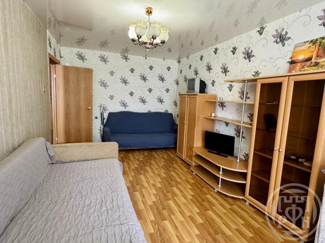 Луга г., Володарского просп., д 14