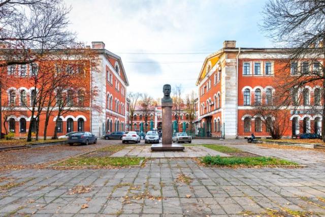 Комсомола ул., д.1-3