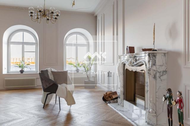 Кутузова наб., 26