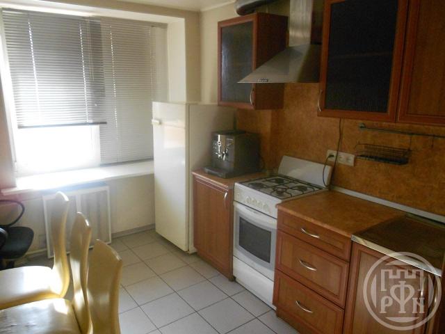 Октябрьская наб., д 118