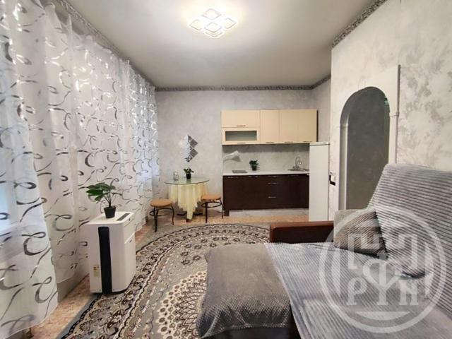 Кировск г., Набережная ул., д 19