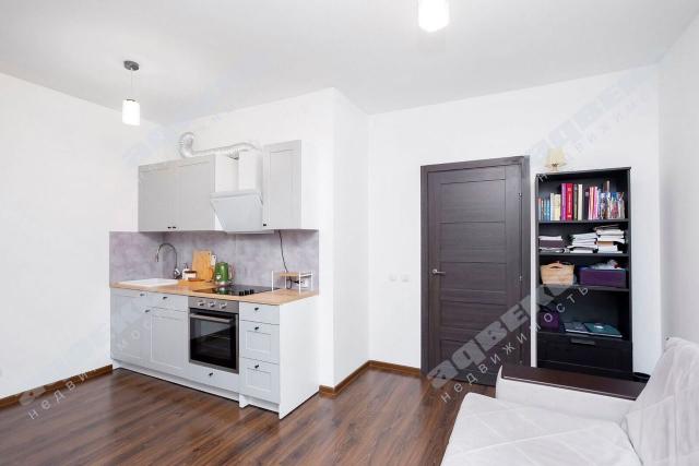 Верхне-Каменская ул., 5