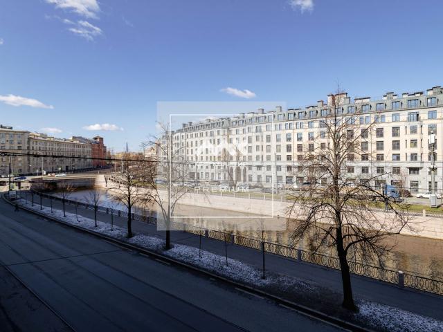 Реки Карповки наб., 16