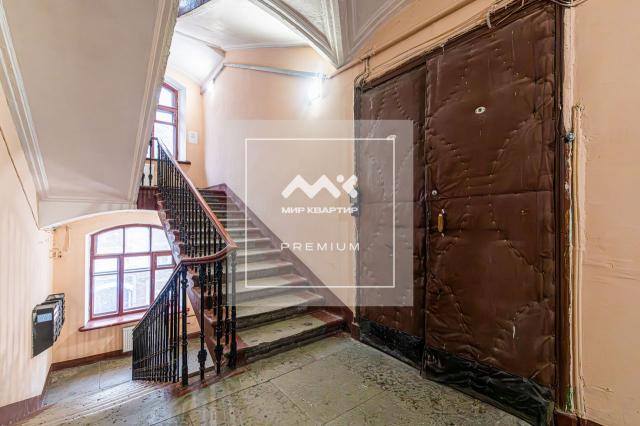 Невский проспект, 84-86