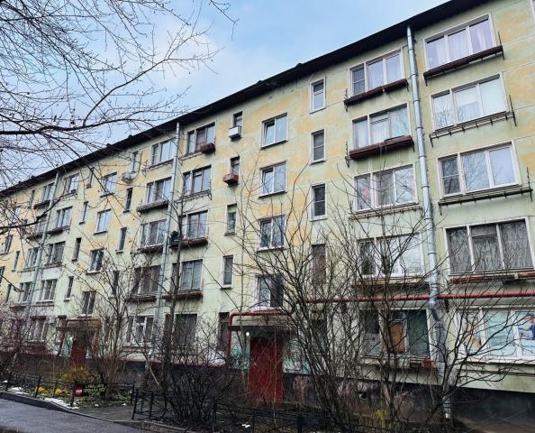 Новаторов бул., 1