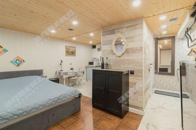 Греческий пр., 11