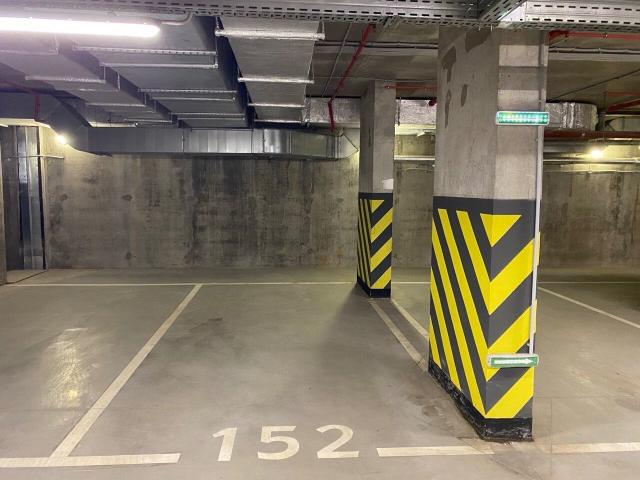 Вадима Шефнера ул., 4