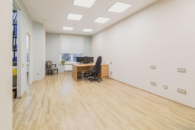 Большая Зеленина ул., 24