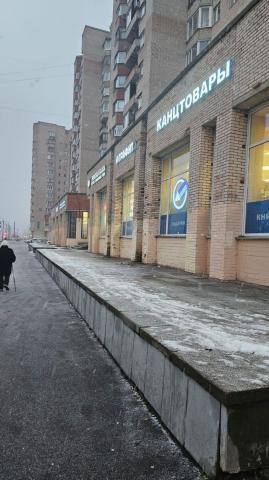 Просвещения пр., 76