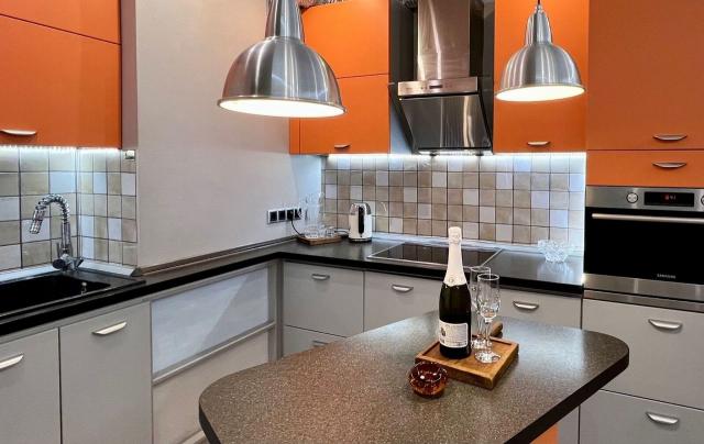 Ленинградская область, Мурино, Привокзальная пл., 1Ак2