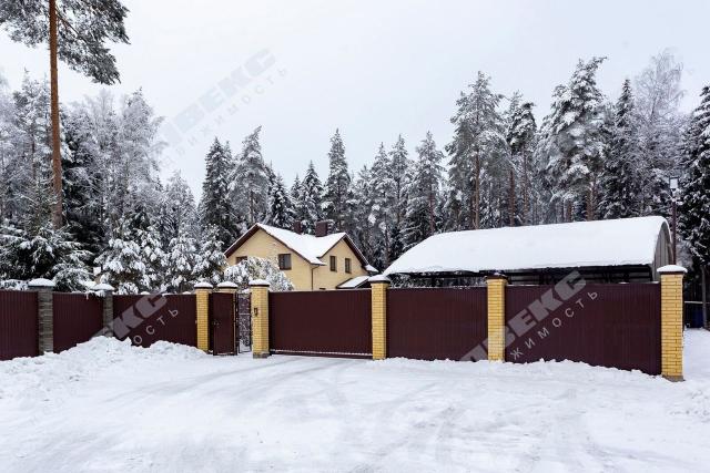 Ленинградская область, Медный Завод дер., Озерная ул., 35/20