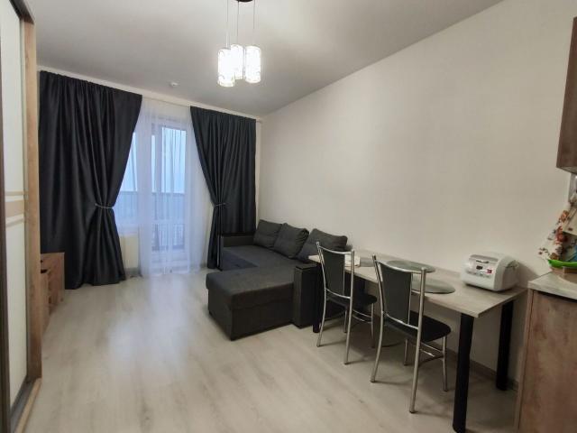 Авиаконструкторов пр., 69