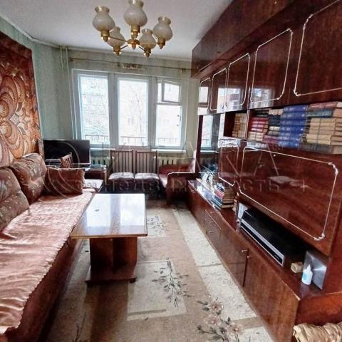 г. Псков, ул. Яна Фабрициуса, 17