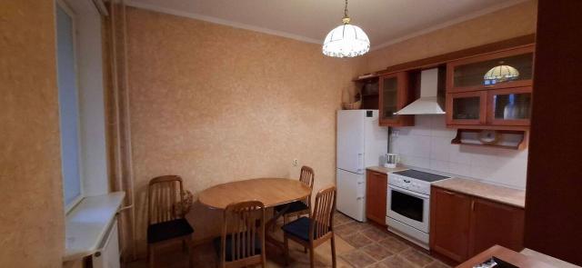 Новоколомяжский пр., 4к1